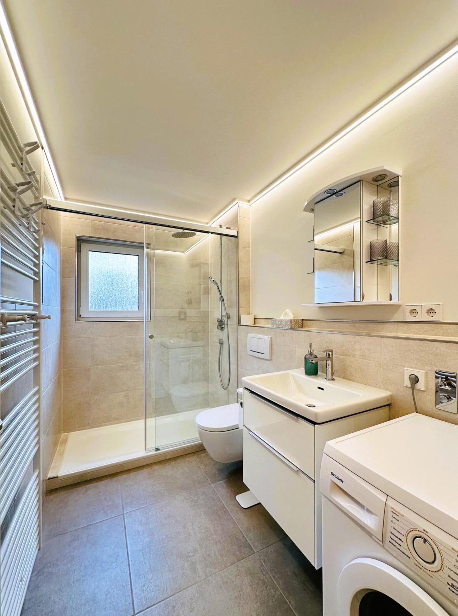 Ferienwohnung Lotti + Hochschwarzwald Card Titisee-Neustadt Buitenkant foto